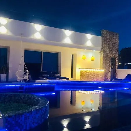 Villa Mansion *